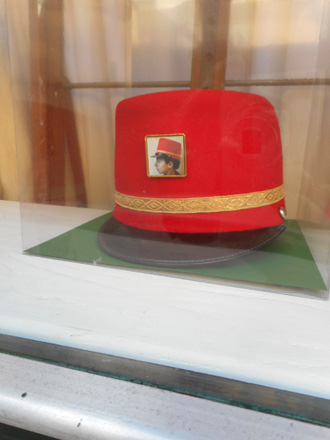cappello rosso
